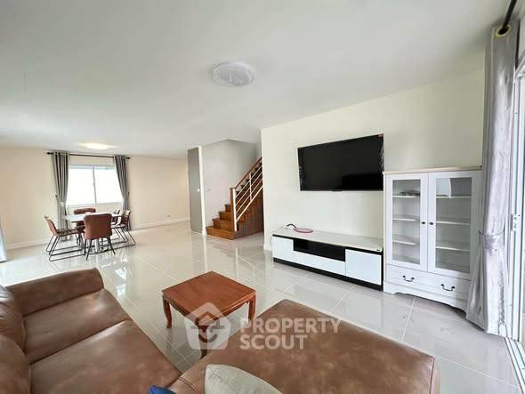 รูป คอนโด 3 ห้องนอน ขนาด 150 ตร.ม. Wyndham Jomtien Pattaya (ID 3155877) - รูปที่ 4/17