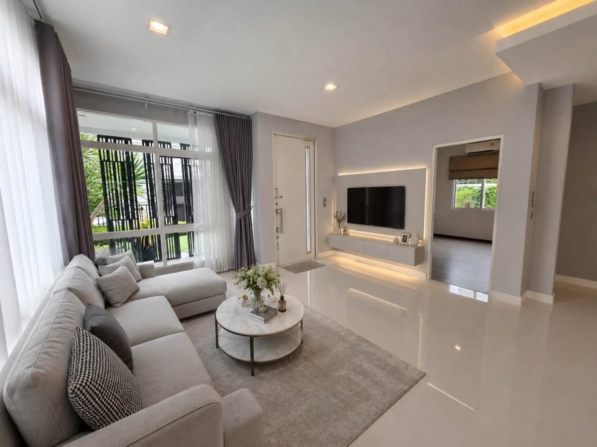 รูป 🏡✨ ให้เช่าบ้านเดี่ยว 2 ชั้น หลังใหญ่ พร้อมคลับเฮ้าส์และสระว่ายน้ำ ✨🏡 #A8-H0675 - รูปที่ 4/16