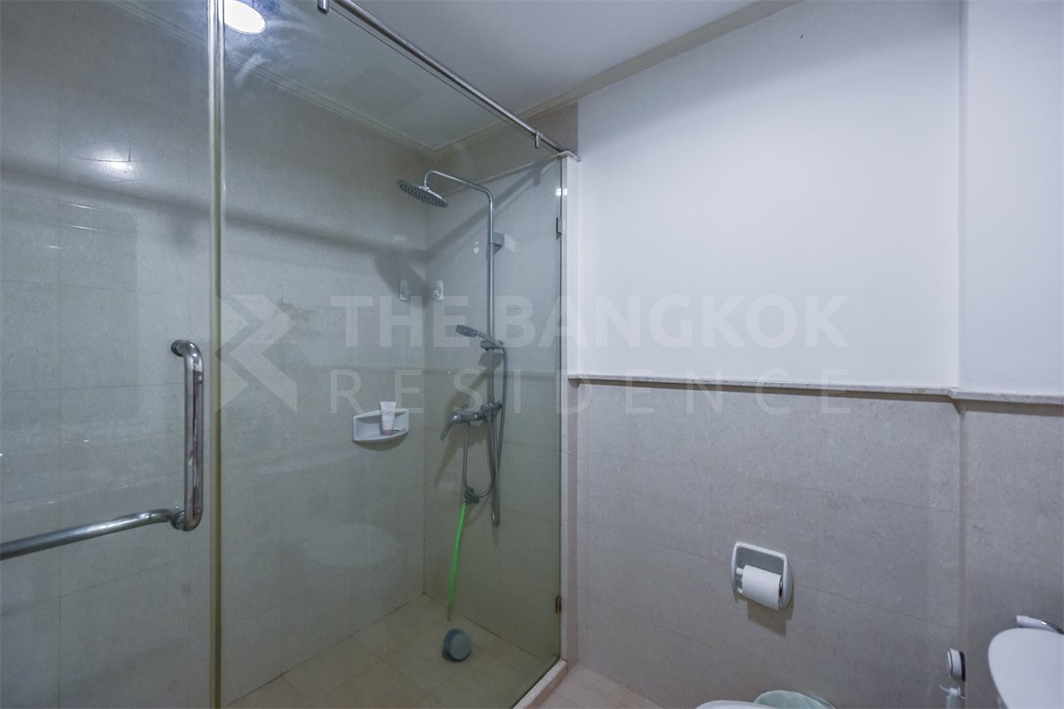 รูป ลา วี ออง โรส ใกล้ BTS สถานีทองหล่อ ทำเลแหล่งงาน รายล้อมด้วยไลฟ์สไตล์ - รูปที่ 6/10