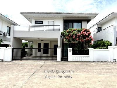 บ้านเดี่ยวให้เช่า : บ้านเดี่ยว 3 ห้องนอน 3 ห้องน้ำ ใกล้ เจปาร์ค