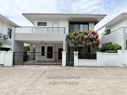 รูปภาพ The Complete 3 Bed 3 bath 40,000