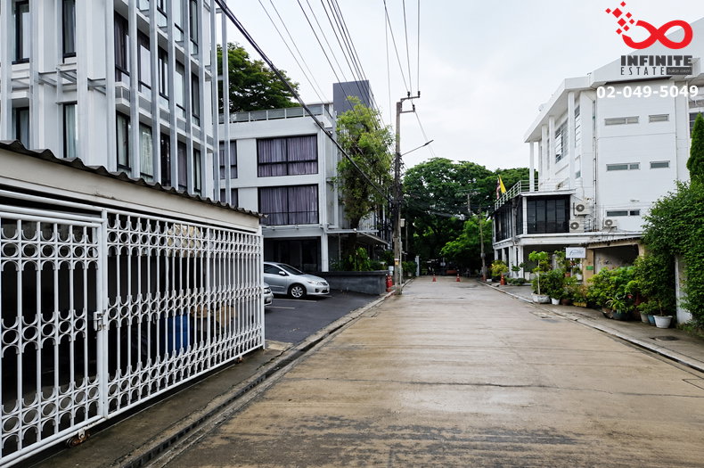 รูป ขายบ้านเดี่ยว เนื้อที่ 83 ตารางวา ถนนพระราม 9-รามคำแหง ทำเลศักยภาพ ใกล้มอร์เตอร์เวย์ และรถไฟฟ้าสายสีเหลือง - รูปที่ 2/15