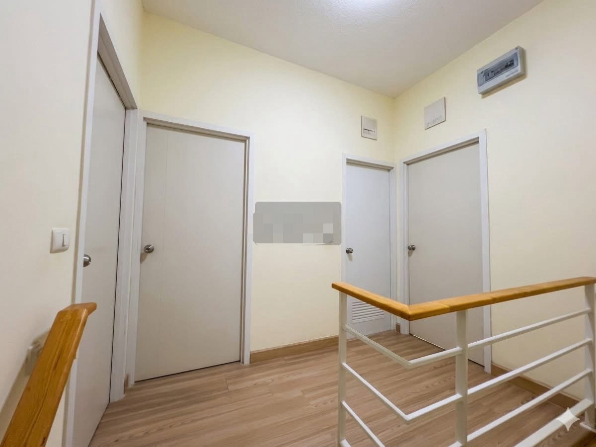 รูป 🏡 ปล่อยเช่าทาวน์โฮม 2 ชั้น กัสโต้ พหลโยธิน - รามอินทรา 4 ห้องนอน 3 ห้องน้ำ บ้านสวย พร้อมเข้าอยู่ พื้นที่กว้าง ฟังก์ชันครบ - รูปที่ 11/15