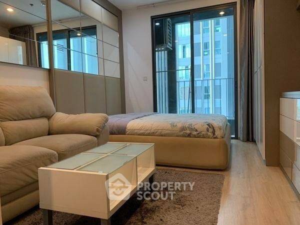 picture 1-BR Condo At Ideo Q Chula Samyan Near MRT Sam Yan (ID 1861045) - 2/5