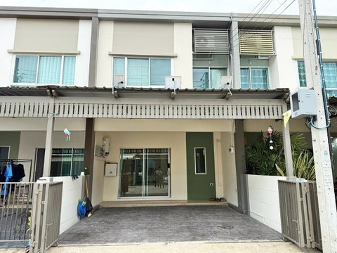 ขายทาวน์โฮม LPN Townville เพิ่มสิน–วัชรพล | รีโนเวทใหม่ พร้อมอยู่ | ประหยัดพลังงานด้วย Solar Cell