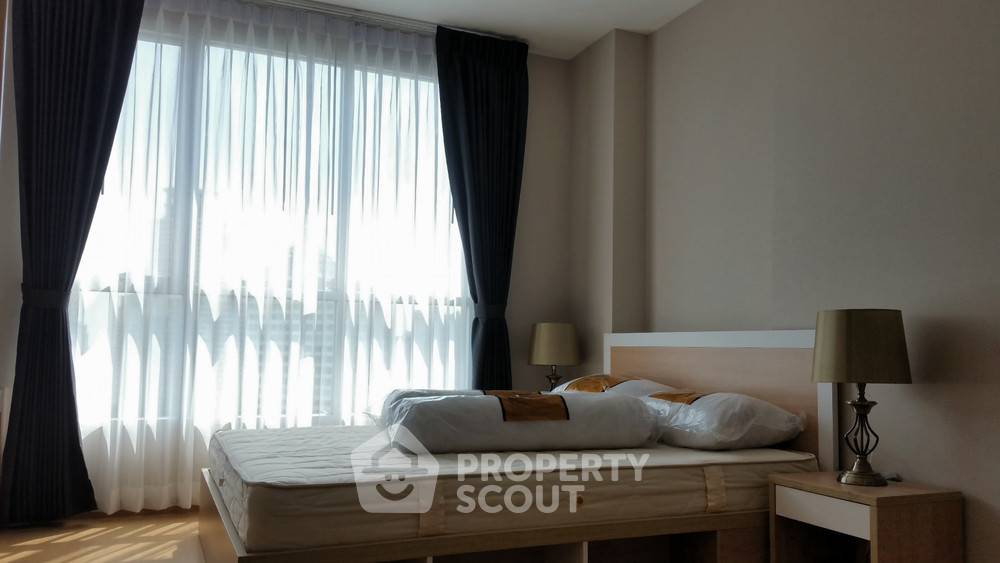 picture Great Value 1-BR At Life @ Sukhumvit 65, 300m To BTS Phra Khanong (ID 302981) - 2/12