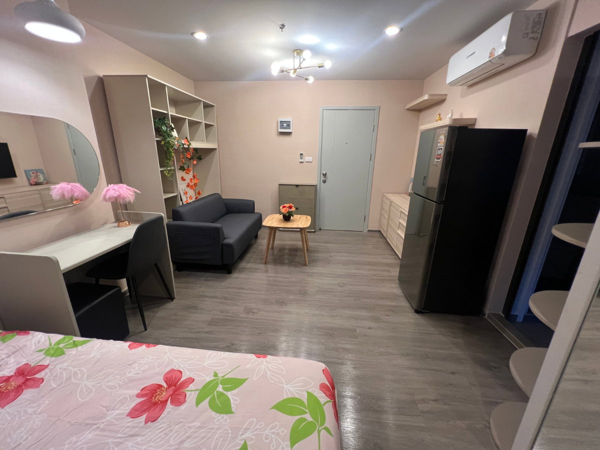 รูป 🔥 Regent Home Wutthakat ห้อง Studio ชั้น 35 อาคาร A วิวสูง ราคาคุ้ม เพียง 11,000 บาท/เดือน พร้อมเข้าอยู่! 🏙️✨ - รูปที่ 3/8