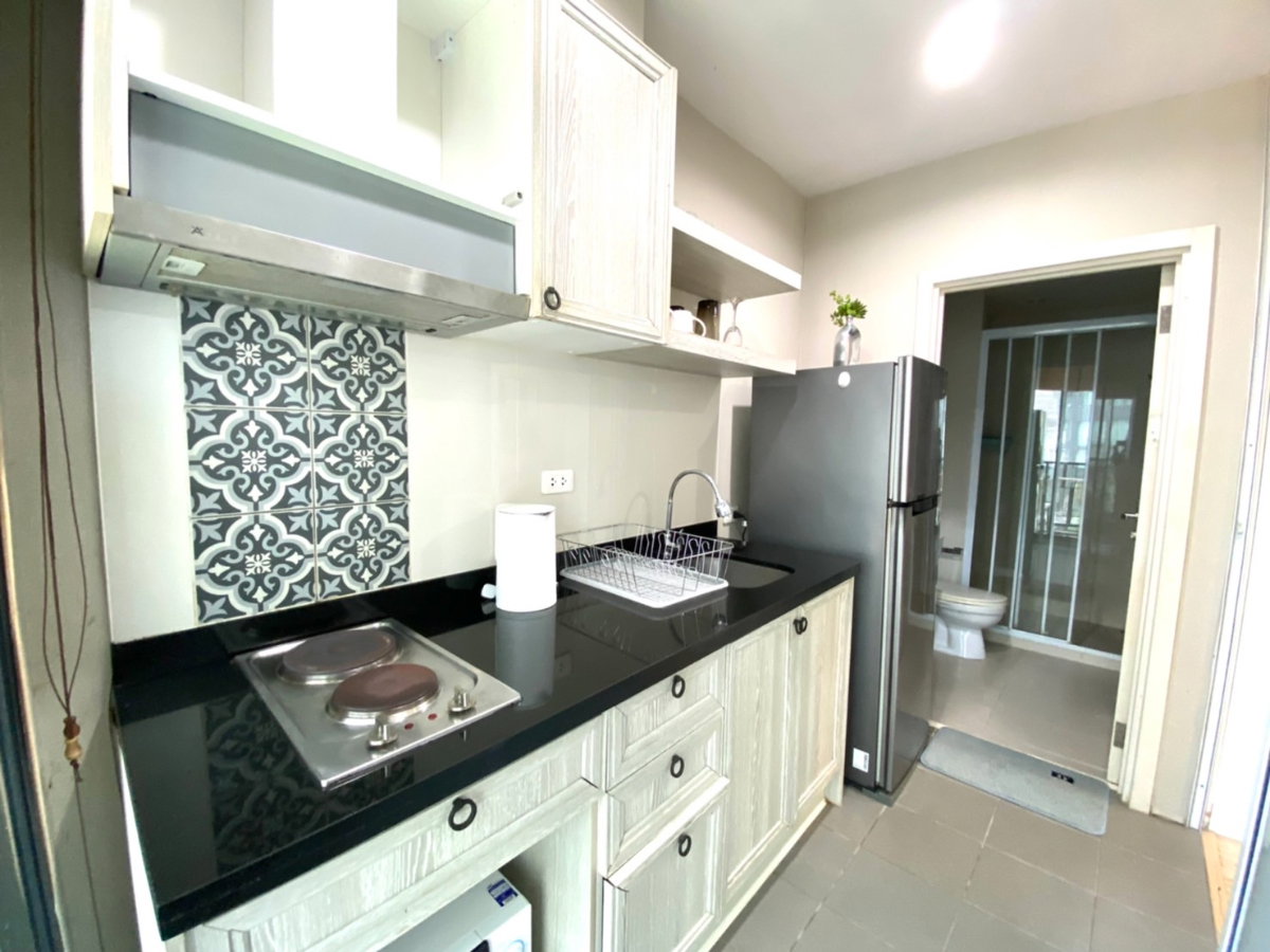 picture For sale : The Base Height Condominium - 5/7