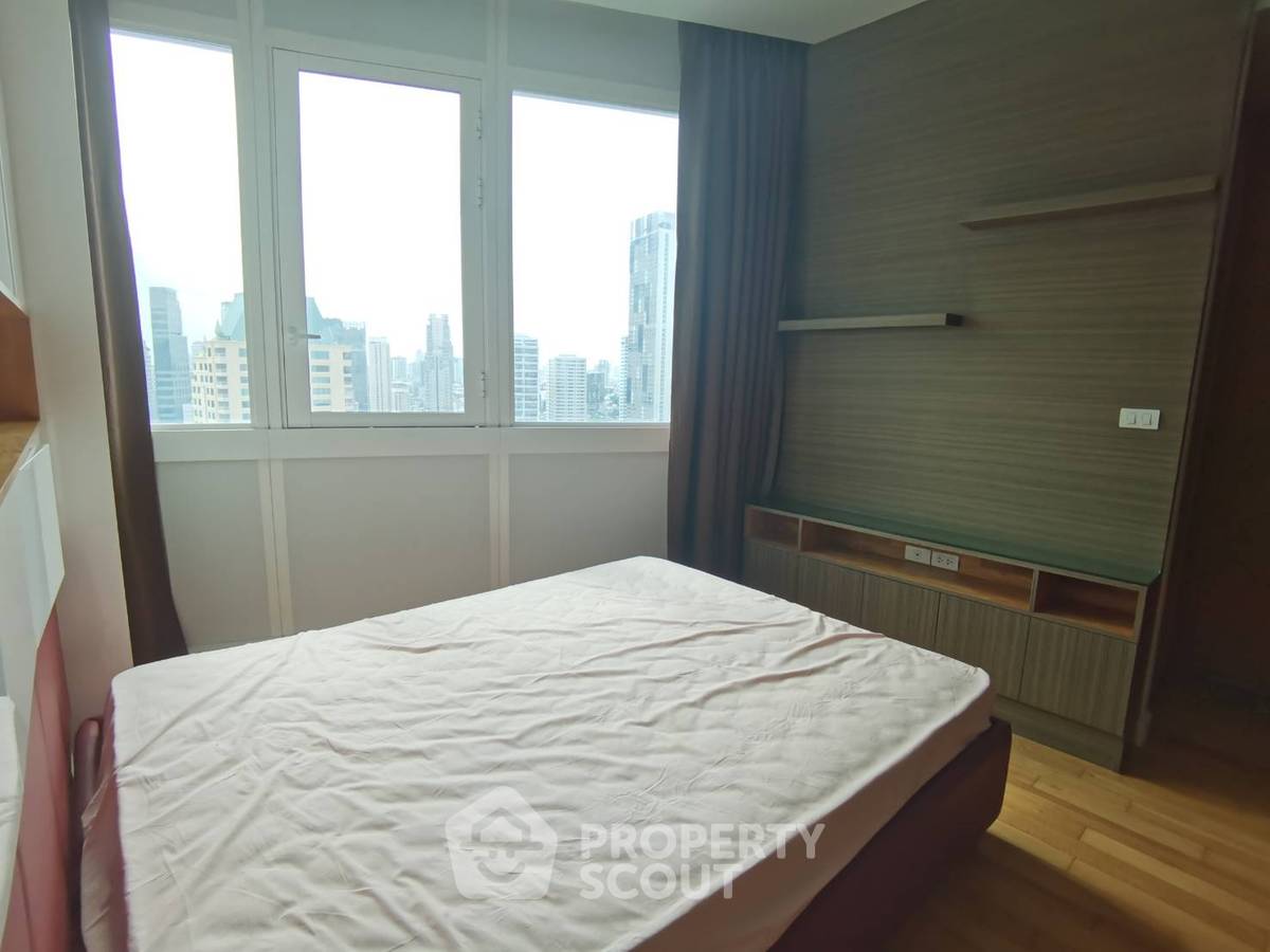 picture 21st-Floor 3-BR Millennium Residence @ Sukhumvit, BTS Asoke (ID 511540) - 14/16