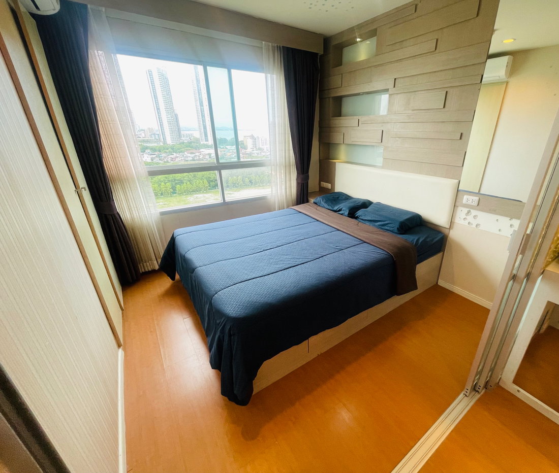 picture Lumpini Seaview Jomtien condo for yearly rent  - 3/16