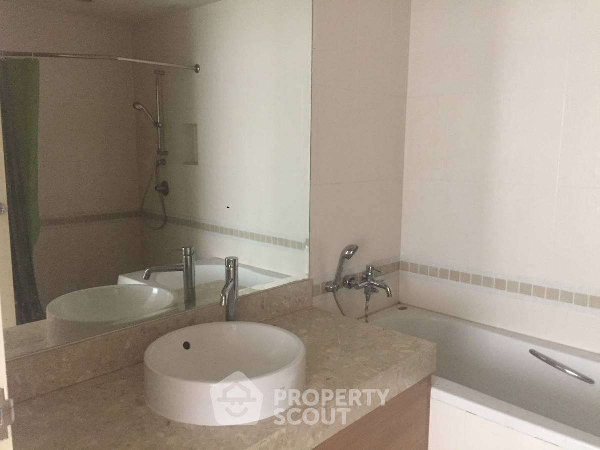 picture 1-BR At Baan Siri Sukhumvit 10 Near BTS Nana (ID 511176) - 4/4