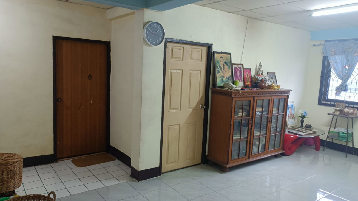 รูป ขายบ้านทรงอาคารพาณิชย์ พร้อมหอพัก - รูปที่ 10/23