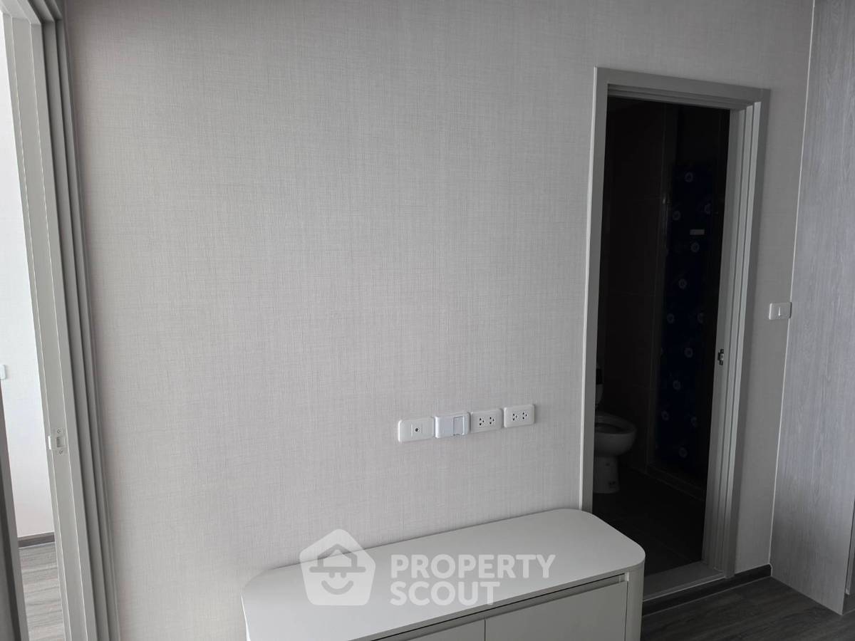 picture 2-BR Condo For Rent At Ideo Ramkamhaeng Lamsali Station (ID 3140081) - 4/8