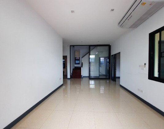 รูป ให้เช่า Home Office / อาคาร 3 ชั้น ทำเล สุทธิสาร ซอย 20 มิถุนา ใกล้ MRT สุทธิสาร / เหมาะเป็น Office จดบริษัทได้ - รูปที่ 6/13