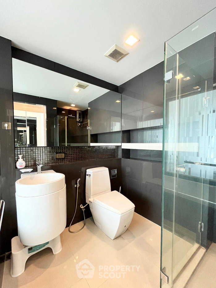 picture 2-BR Rhythm Sathorn, 300m To BTS Saphan Taksin (ID 3157320) - 10/15