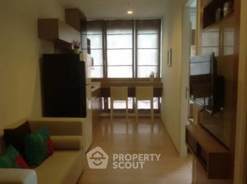 28th-Floor 1-BR RHYTHM Phahon-Ari Near BTS Saphan Khwai (ID 2279457)