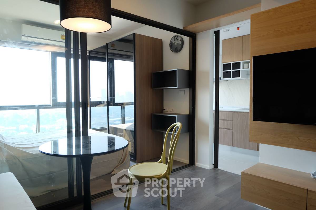 รูป คอนโด 1 ห้องนอน ชั้น 22 ที่ The Stage Taopoon - Interchange ใกล้ MRT เตาปูน (ID 848096) - รูปที่ 10/10