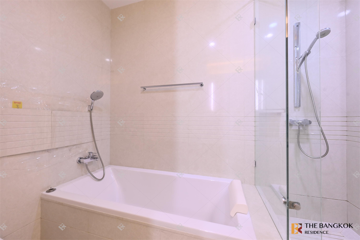 รูป คิว หลังสวน สะดวกสบายกับไลฟ์สไตล์สุด Luxury ใกล้ BTS สถานีราชดำริ - รูปที่ 6/10