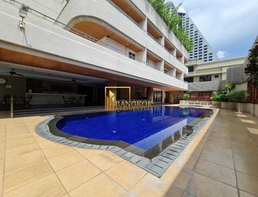 picture Superb 4 Bedroom Apartment in Vibrant Area - BR20068AP - 34/42