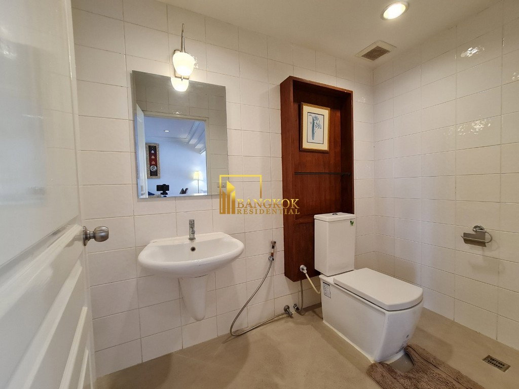 picture Elegant 3 Bedroom Apartment in Sathorn - BR0110AP - 26/31