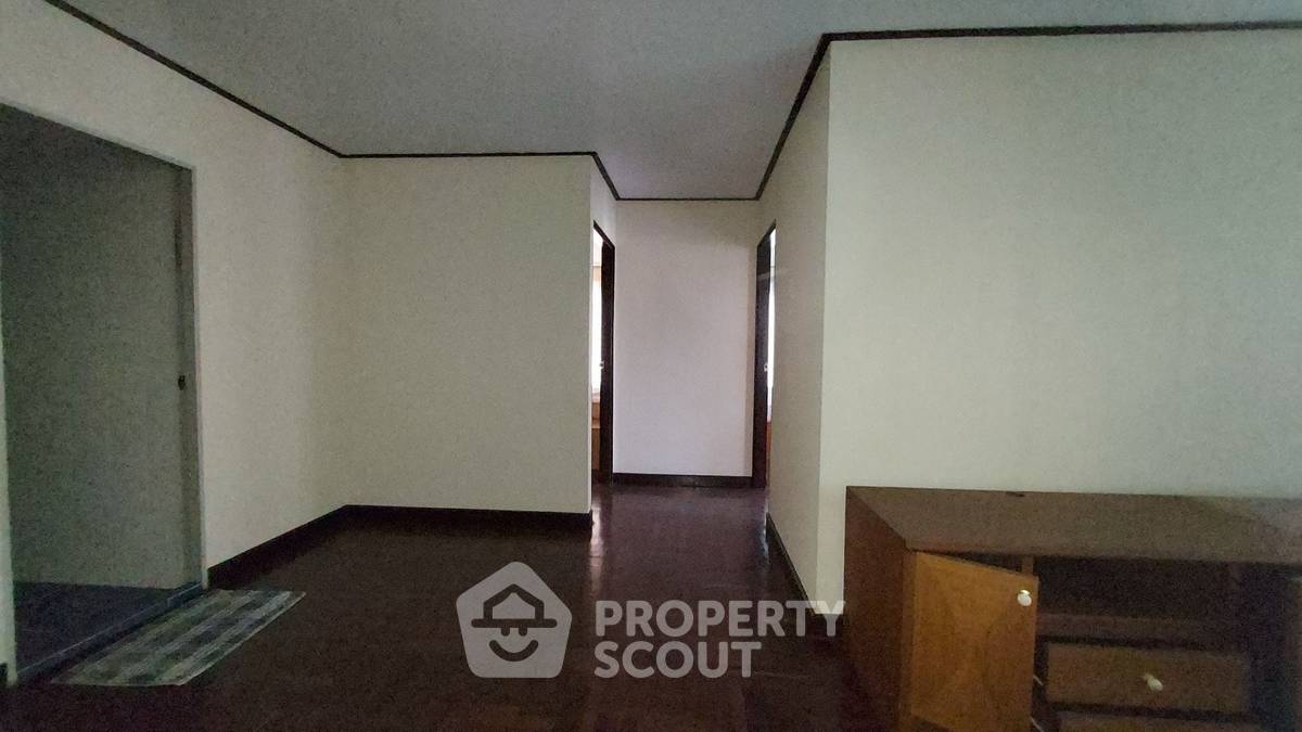 รูป ขายคอนโด 2 ห้องนอน 143 ตร.ม. Richmond Palace ใกล้ BTS พร้อมพงษ์ (ID 3156921) - รูปที่ 9/12