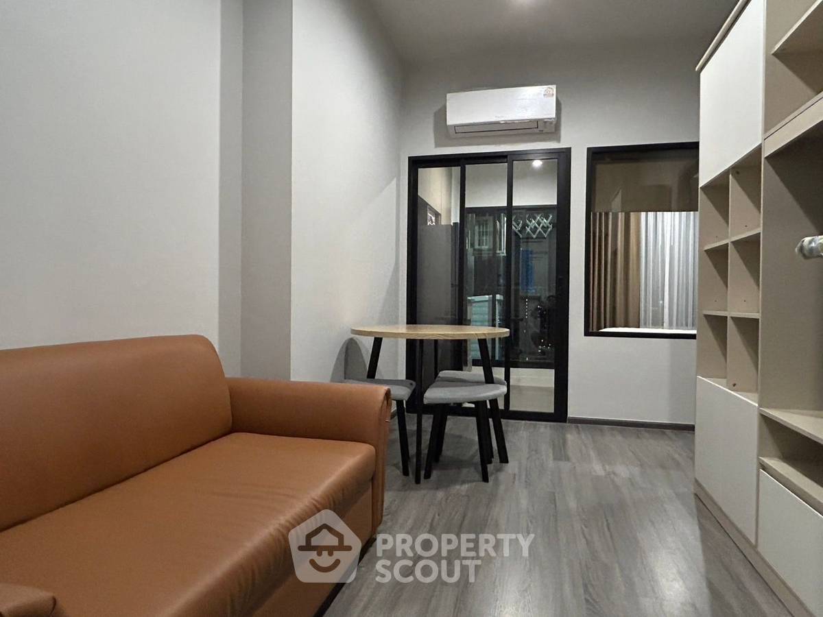 picture 24th-Floor 1-BR At Ideo Ramkamhaeng Lamsali Station (ID 3157326) - 2/18