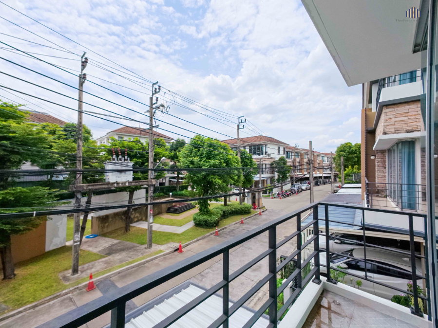 รูป ขายถูกบ้านโครงการ Town Plus ทาวน์พลัส หัวหมากรามคำแหง ขนาดที่ดิน 22.9 ตร.วา ใช้สอย 179 ตร.ม 3 ชั้นบ้านรีโนเวทใหม่ทั้งหมดใกล้รถไฟฟ้า | #TPI-3328 - รูปที่ 18/19