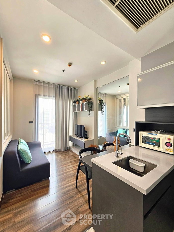 picture 15th-Floor 1-BR At Wyne By Sansiri Near BTS Phra Khanong (ID 3157181) - 2/12