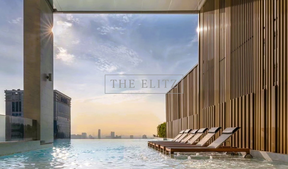 รูป ✨ [ FIRE SALE ] Ultra-Luxury High-Rise in Asoke CBD – Absolute Cheapest Price on the Market! ✨ - รูปที่ 11/13