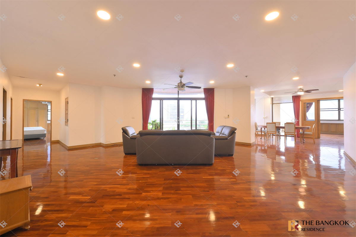 picture Looking for an owner for this special unit Ruamsuk Condominium - 6/10