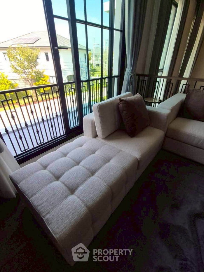 picture Pet-Friendly 4-BR 450 Sqm At The Next 1 Ruamchok (ID 3156835) - 9/25