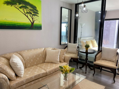 T1535 Condo for rent, The Politan Rive. Beautiful room, fully furnished, special price.