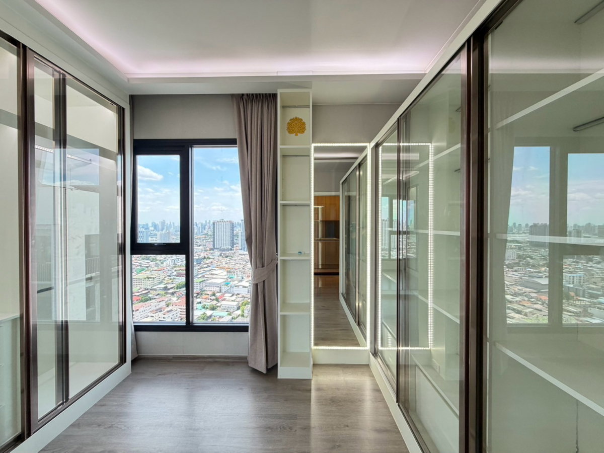 picture Luxury Riverside Project for Sale | A Rare Find. ðĨ - 10/13
