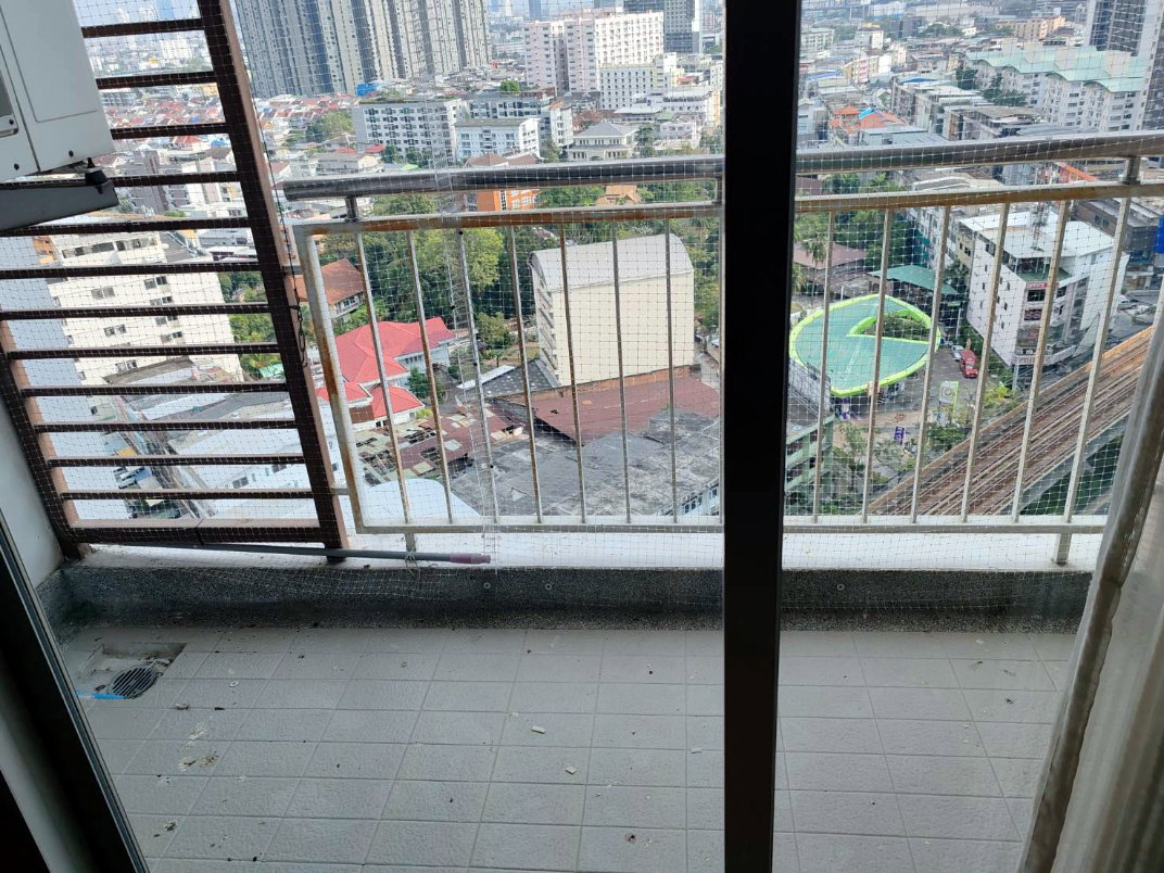 รูป ***ให้เช่า เซ็นทริค ซีน สุขุมวิท64 (กว้าง 43ตรม + ห้องใหญ่!!!น่าอยู่) *รับโปรพิเศษ* LINE : @Feelgoodhome (มี@หน้า) - รูปที่ 7/7