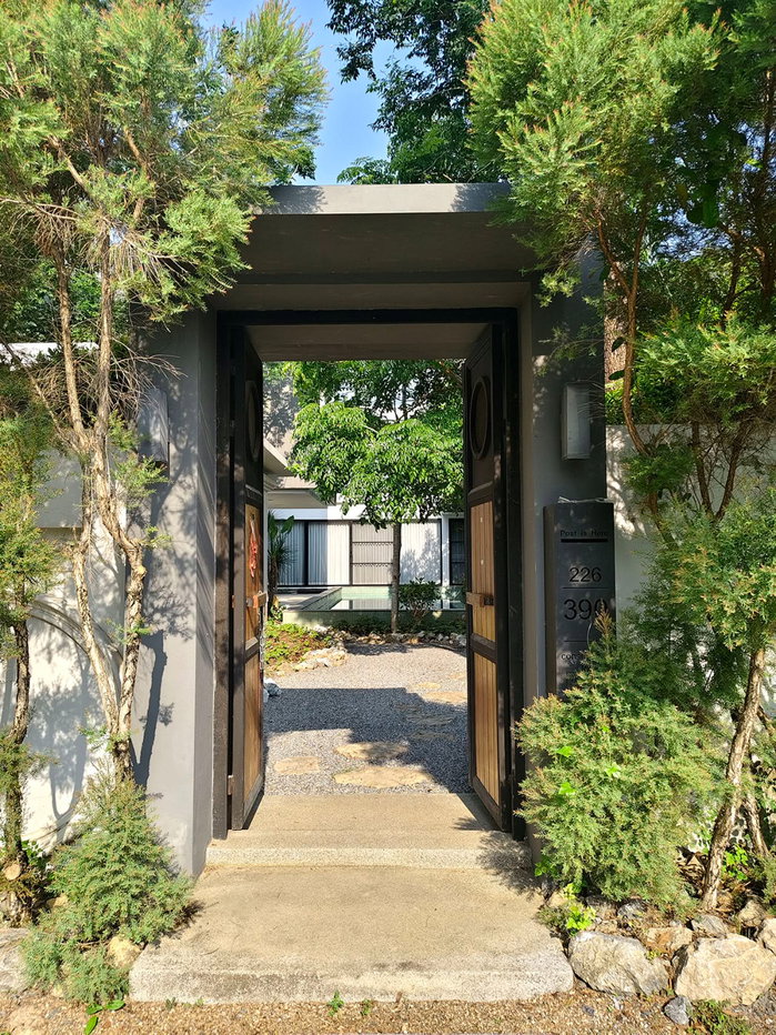 picture POOL VILLA, BAAN WANG TARN 2, Elegant 2-Storey Modern Contemporary Pool Villa. - 45/56