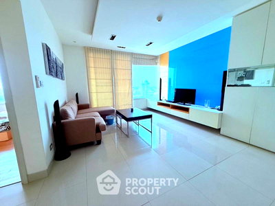 Condos for rent : 2-BR Watermark Chaophraya Near BTS Krung Thon Buri (ID 2164081)