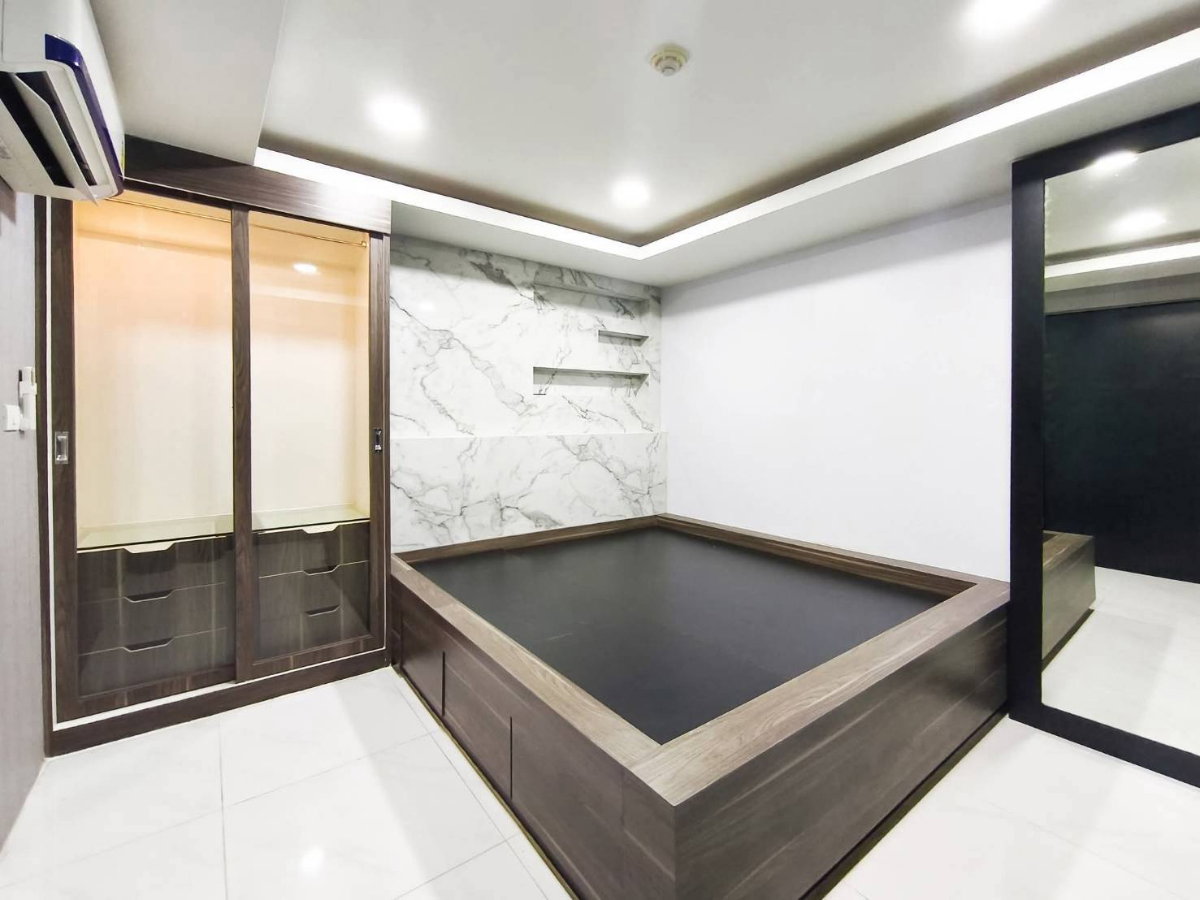 picture ⭐✨ RH-115 The Kris 3 Ratchada 17 Condo for Sale (Only 500 meters from MRT Sutthisan) ✨⭐ - 6/18