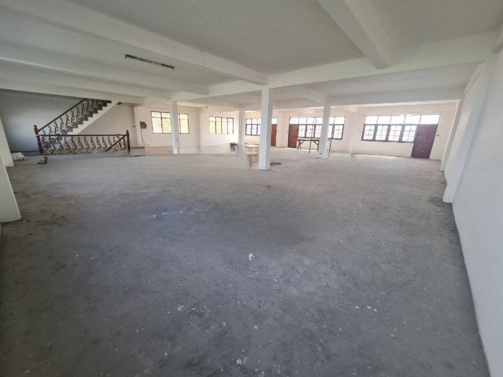 picture Shophouse for Rent Srinakarin Road - 8/9
