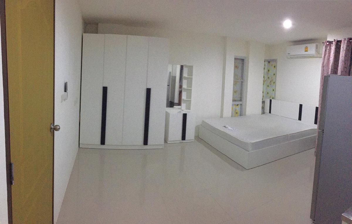 picture condo for rent Soi ramkhamhamg 186/1 - 2/4