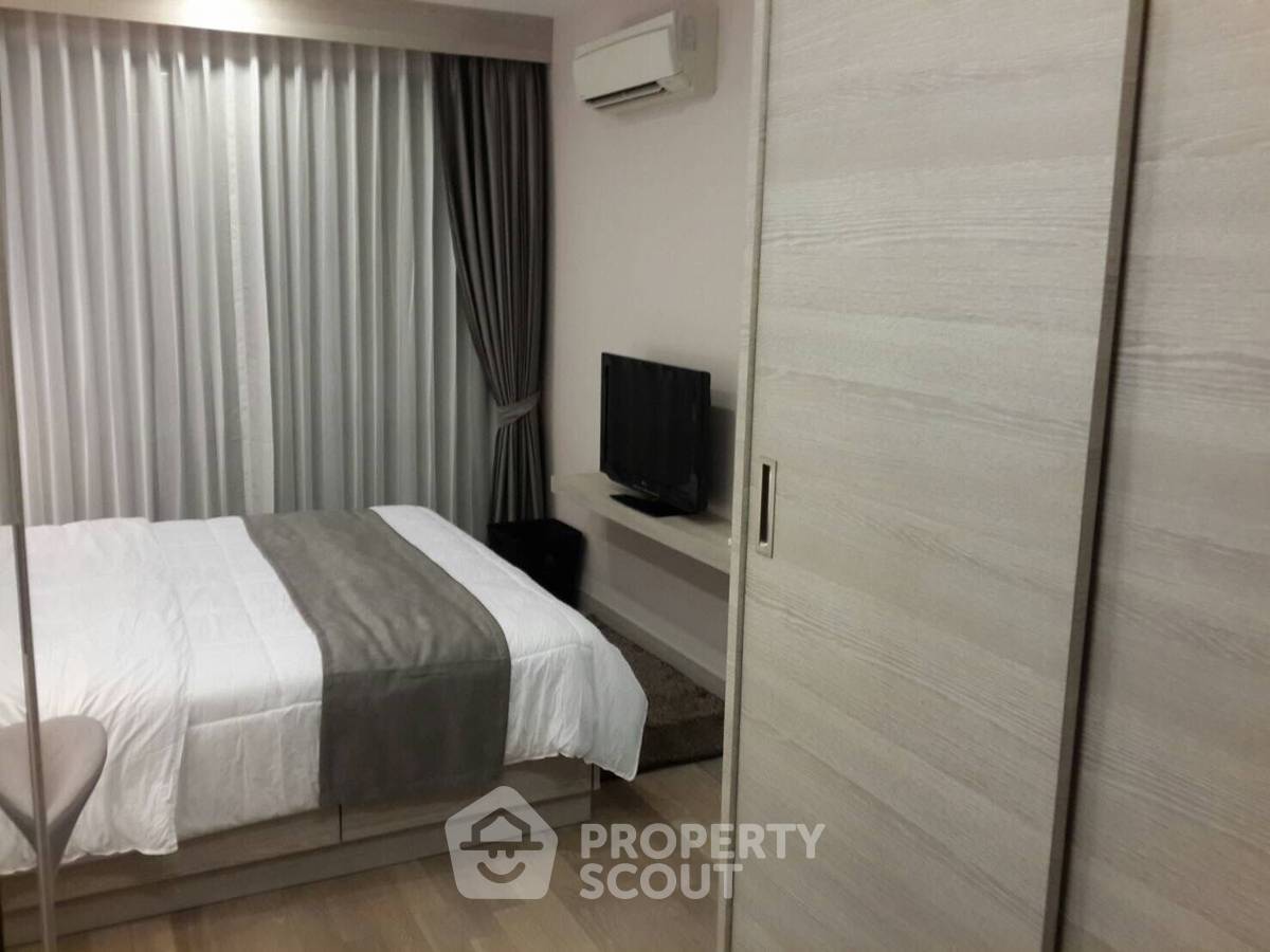 picture 1-BR At Trapezo Sukhumvit 16 Near MRT Queen Sirikit (ID 722331) - 11/13