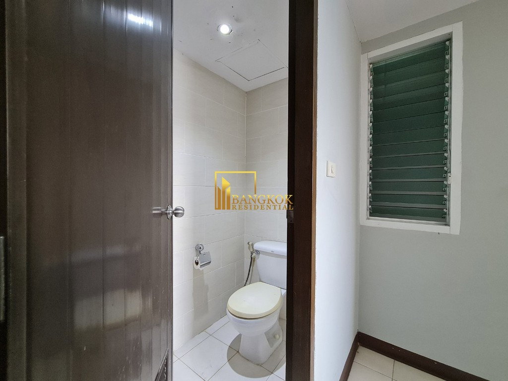 picture Superb 4 Bedroom Apartment in Vibrant Area - BR20068AP - 14/42