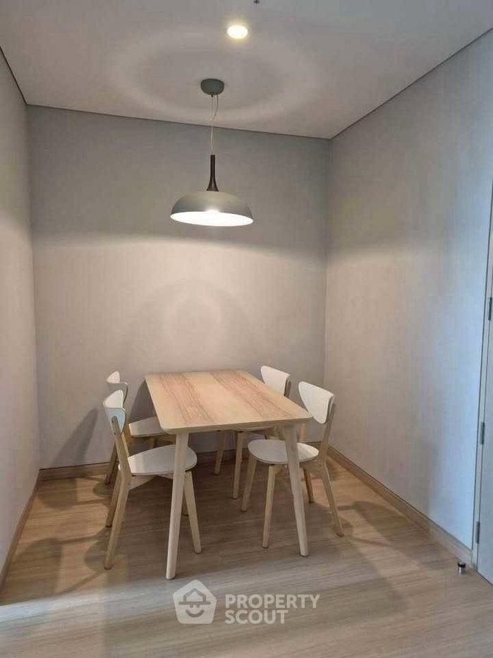 picture 2-BR Condo At Lumpini Suite Phetchaburi–Makkasan, 20th Floor Near ARL Makkasan (ID 2455735) - 7/10
