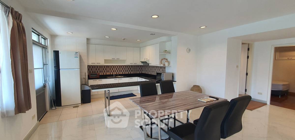 picture 3-BR Royal Castle Sukhumvit Near BTS Phrom Phong (ID 886656) - 7/19