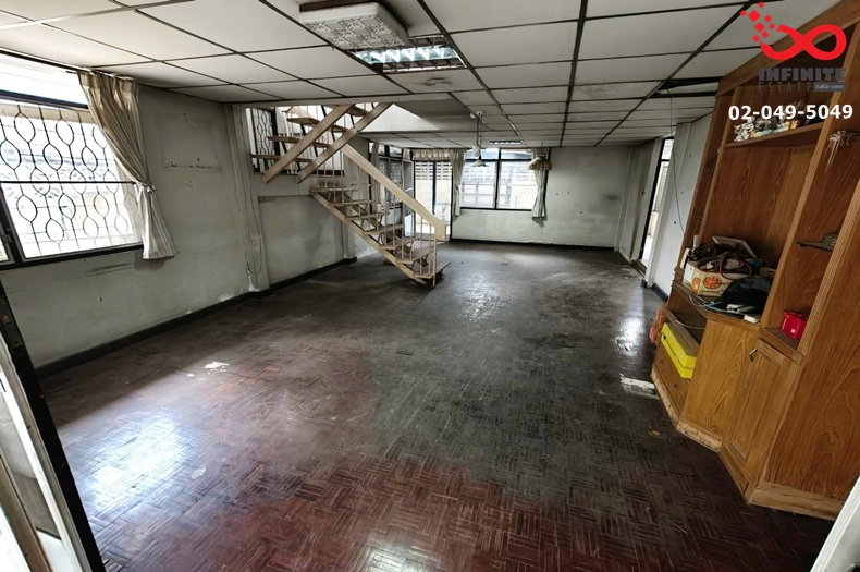 รูป ขายบ้านเดี่ยว เนื้อที่ 83 ตารางวา ถนนพระราม 9-รามคำแหง ทำเลศักยภาพ ใกล้มอร์เตอร์เวย์ และรถไฟฟ้าสายสีเหลือง - รูปที่ 11/15