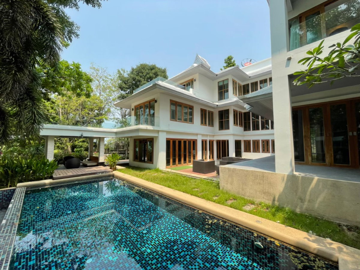 picture Luxury Beachfront House North Pattaya / 5 Bedrooms (FOR RENT) KP020 - 20/22