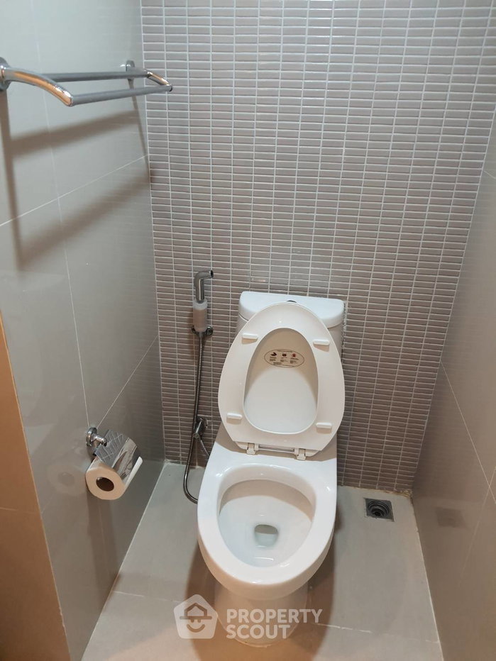 รูป ใกล้ BTS นานา 200 ม. | คอนโด 1 ห้องนอน The Trendy Condominium (ID 1572331) - รูปที่ 5/5