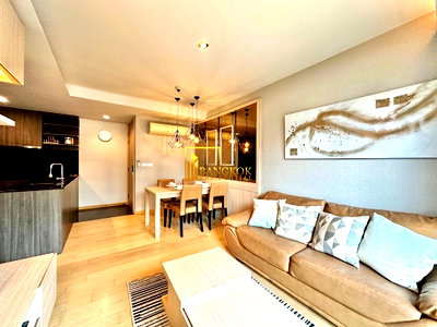 คอนโดให้เช่า : Via 49 | Cozy 2 Bedroom Condo in Popular Sukhumvit 49  - BR17722CD
