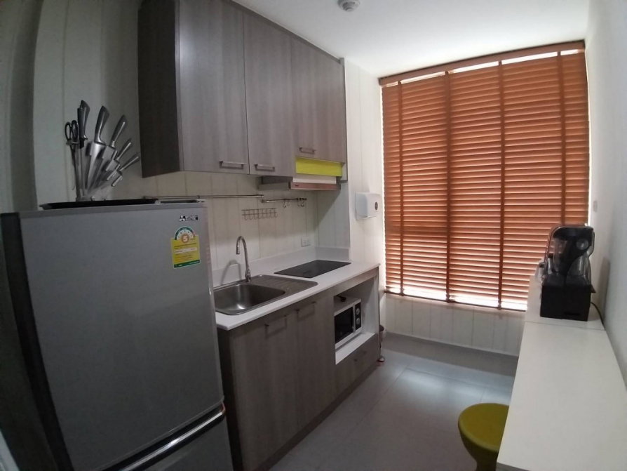picture Selling a condo at Greenee Chaengwattana, top floor, unobstructed view, with a quality tenant. Immediate income upon purchase. - 4/5