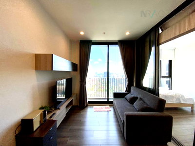 Condos for rent : 🎉 For Rent Condo WHIZDOM ESSENCE SUKHUMVIT Building 1, Floor 20,2 bed room, Room size 51.00 sqm