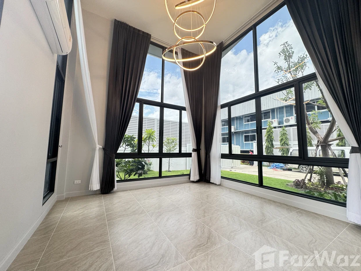 picture 4 Bedroom Villa for rent in Bang Kapi, Bangkok  1929820 - 7/15